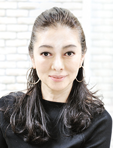 美容ジャーナリスト 斎藤 薫さん